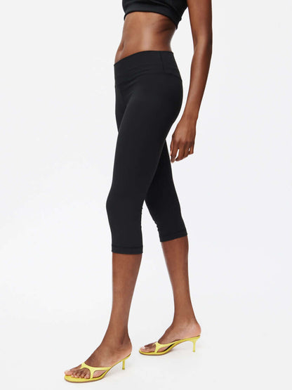 Grass Capri Black