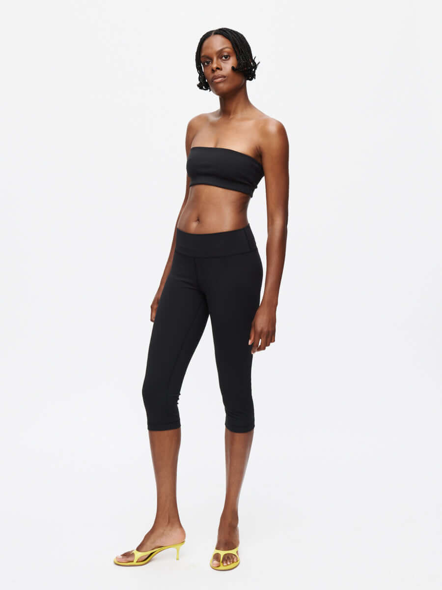 Grass Capri Black