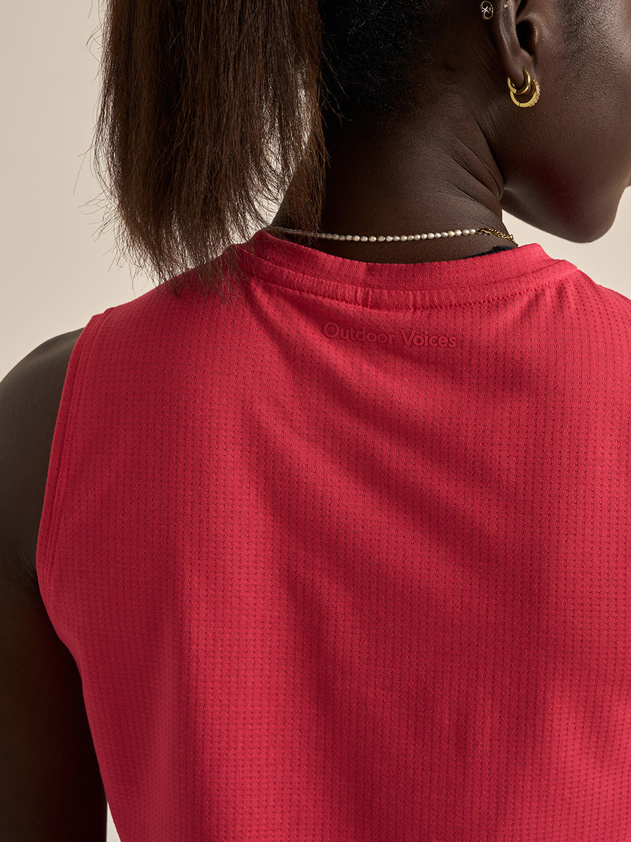 ThinkFast Mesh Cropped Muscle Tank Wild Cherry