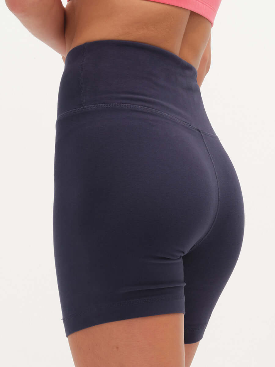 Echo 5.5" Short Navy