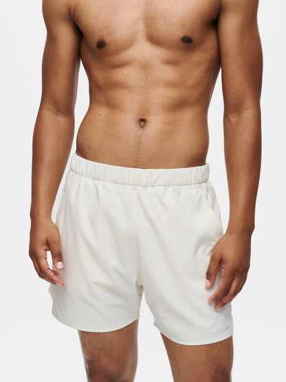 High Stride 5" Short with Pockets Milk Stone