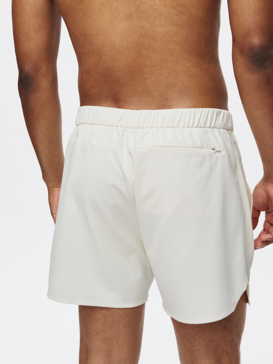 High Stride 5" Short with Pockets Milk Stone